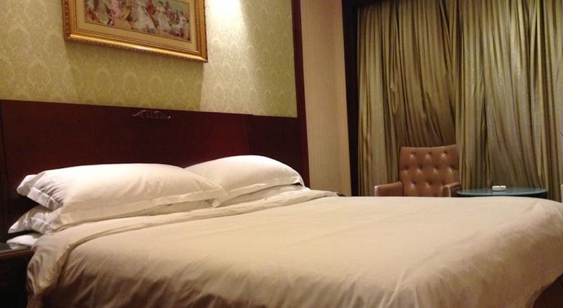 Vienna Hotel Guangzhou Airport 2 Buitenkant foto